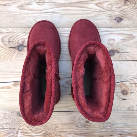 UGG Classic Short Suede Boots Sheepskin Lined - Picture 9 of 16